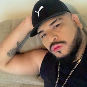 Meet your Posher, Noel